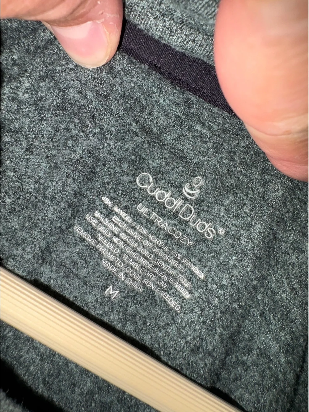 Cuddl Duds Ultra Cozy Heather Gray Pullover Hoodie, Medium - Picture 5 of 8